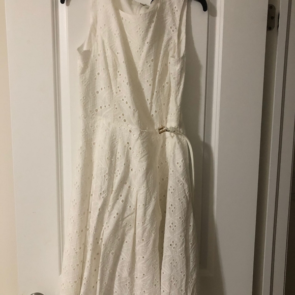 Ladies clothes - Picture 7 of 7